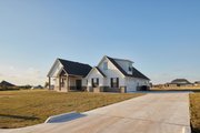Farmhouse Style House Plan - 4 Beds 2.5 Baths 2373 Sq/Ft Plan #430-184 Exterior 