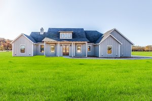 1900 Sq. Ft. Farmhouse Plans, Floor Plans & Designs