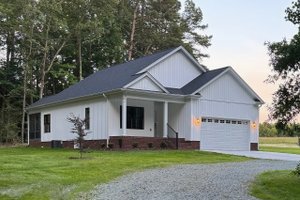 2 Bedroom with Garage Floor Plans, House Plans & Designs